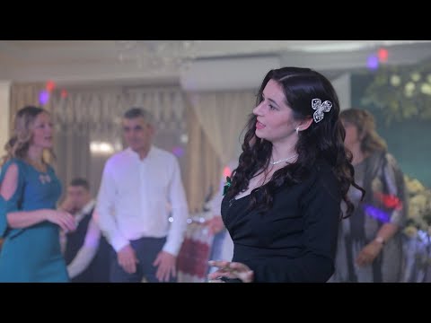 Дежавю Весільні танці 5 02 2022 гурт Максимум 