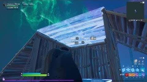 MY FIRST TRICK SHOT ON KEYBOARD AND MOUSE!!!