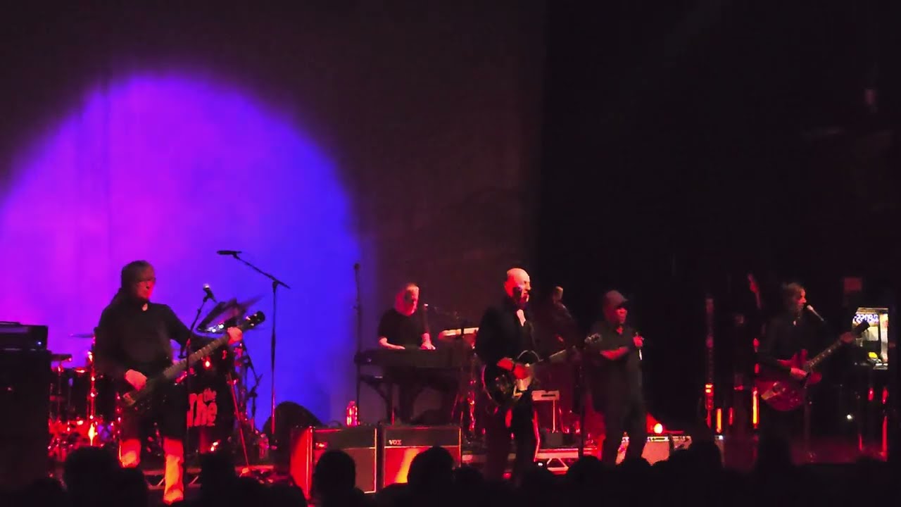 THE THE - Lonely Planet (feat. Zeke Manyika) (6/8) Live Le Bataclan Paris 20250626 220825 HD