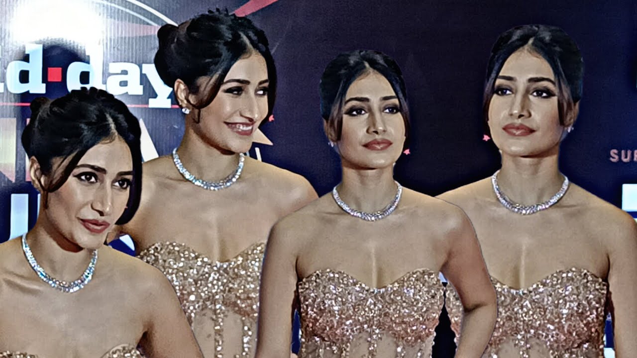 Dhanashree Verma Looking So Beautiful In Golden Dress At An Event In Mumbai