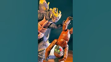 Godzilla vs Space Godzilla part 4 #godzillaactionfigures #invincible #godzillavsspacegodzilla