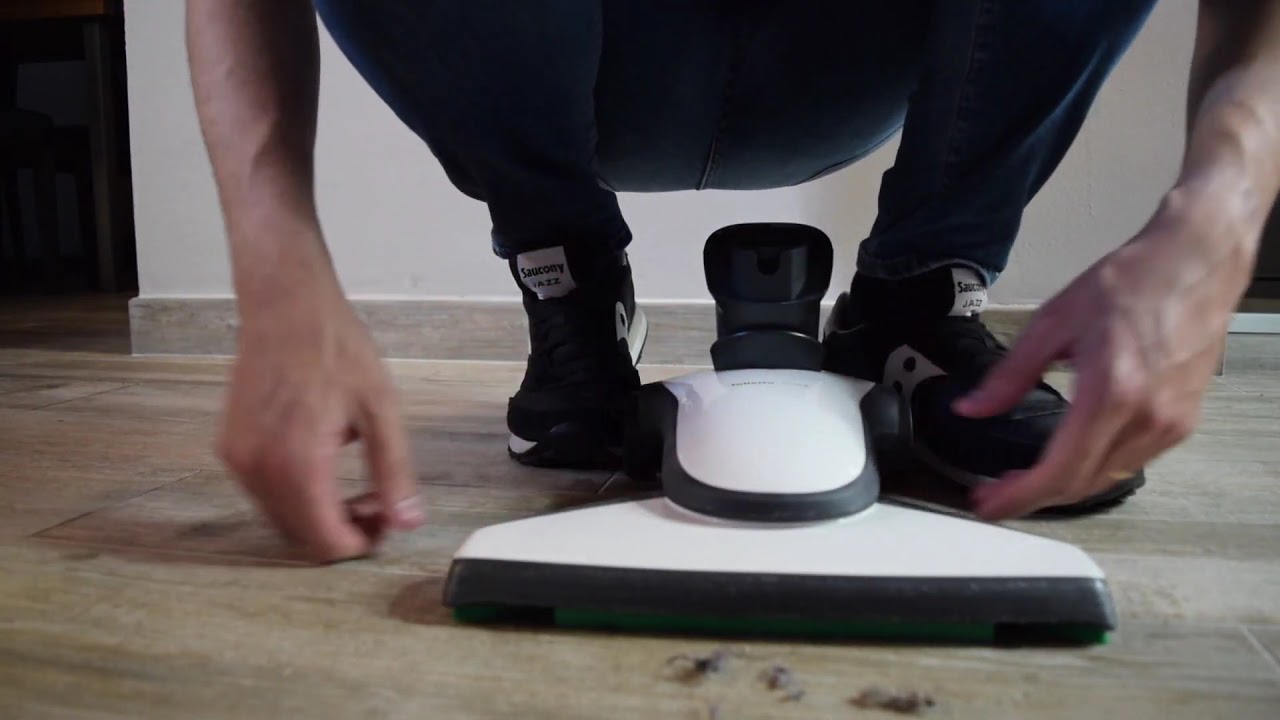 Pulizia HD65S Folletto - YouTube