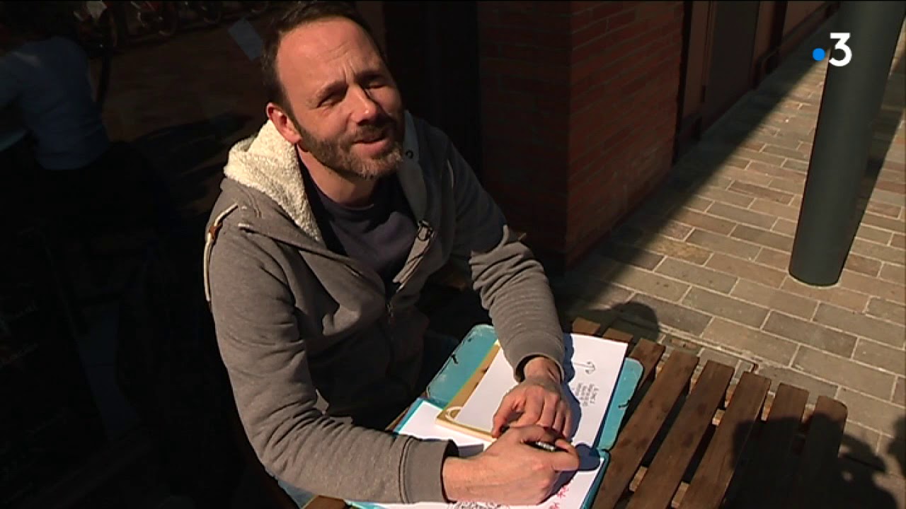 La revue toulousaine Noir & Blanc dédiée à 100% au dessin de presse france télévisions sport