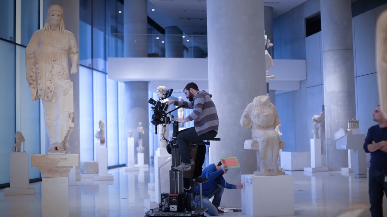 Acropolis Museum: Painting on Marble