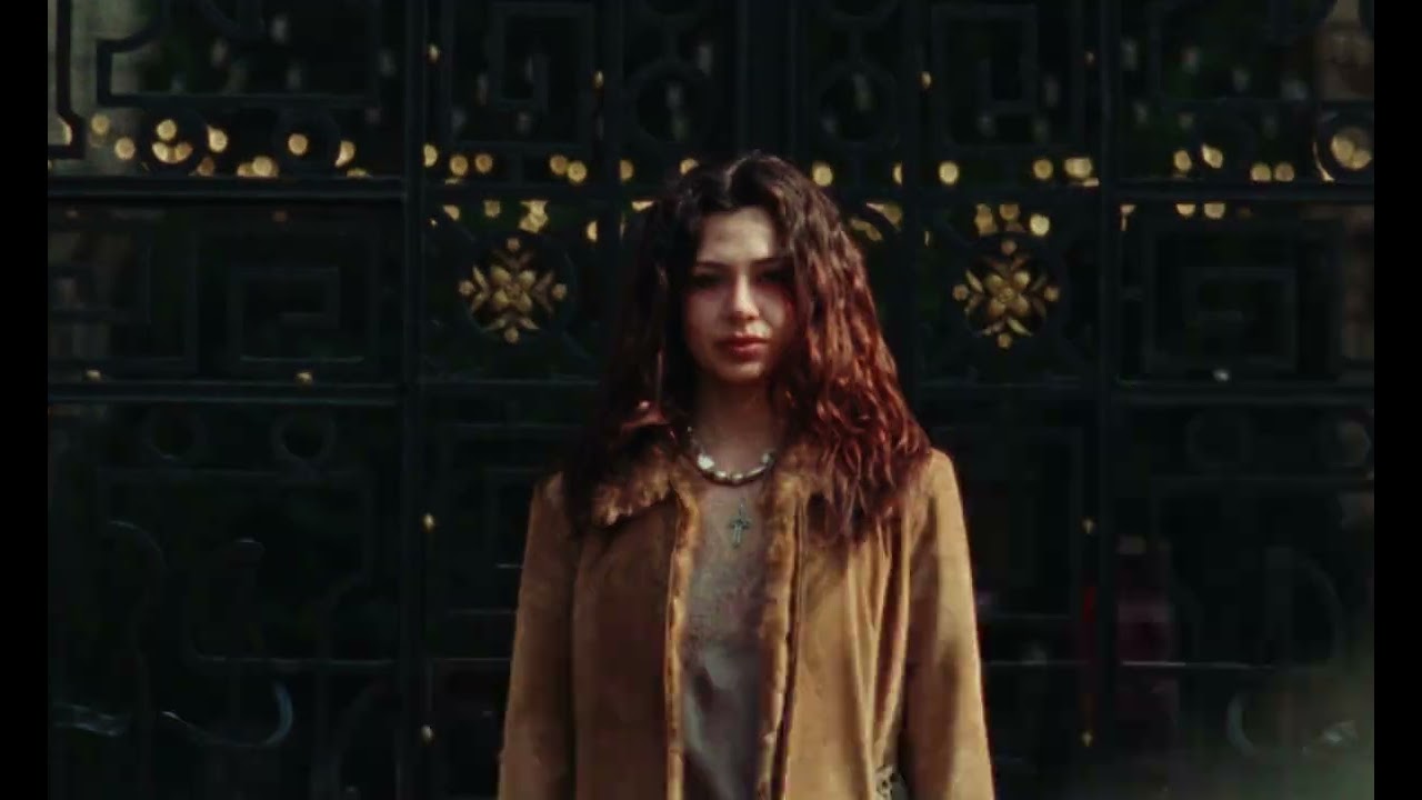 Paco Versailles - Alone In Roma (Featuring French Braids)