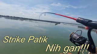 Mancing Patik di Jembatan Biru Sayung Demak