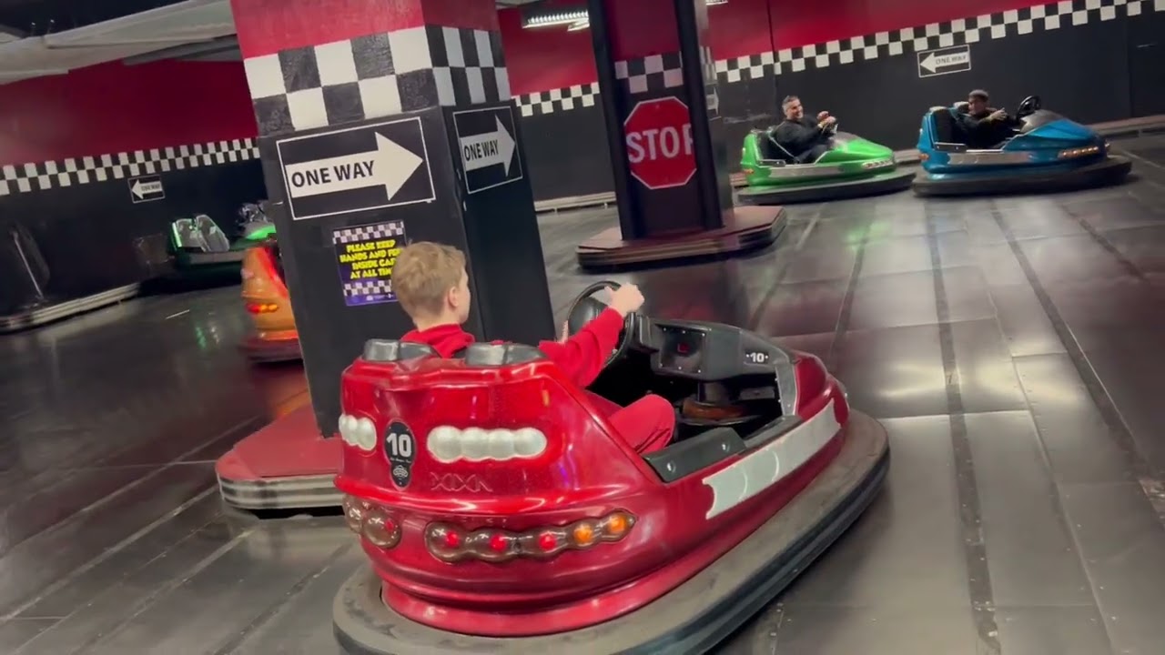 Bumper cars 