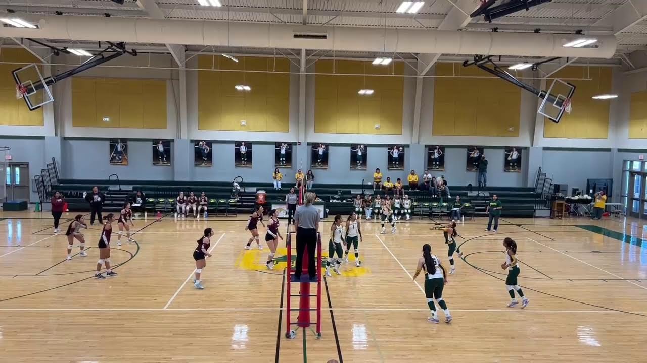 Crystal City Lady Javelinas vs Dilley Wolves