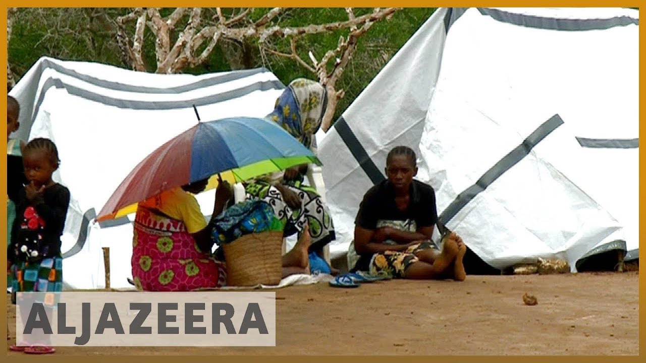 🇰🇪 ضحايا الفيضانات النازحون في كينيا في وضع غير مستقر | الجزيرة الإنجليزية