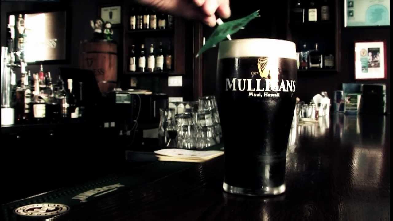 Mulligan's on the Blue - Irish/Hawaiian Dictionary - Mai Tai