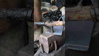 Look at the sharpness of this blacksmith's chisel.#blacksmith #satisfying #asmr