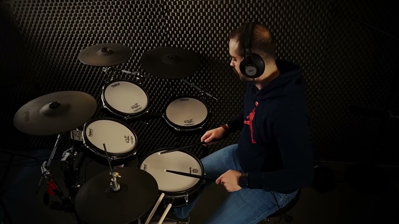 Queen-we will rock you(drum cover by sina)
