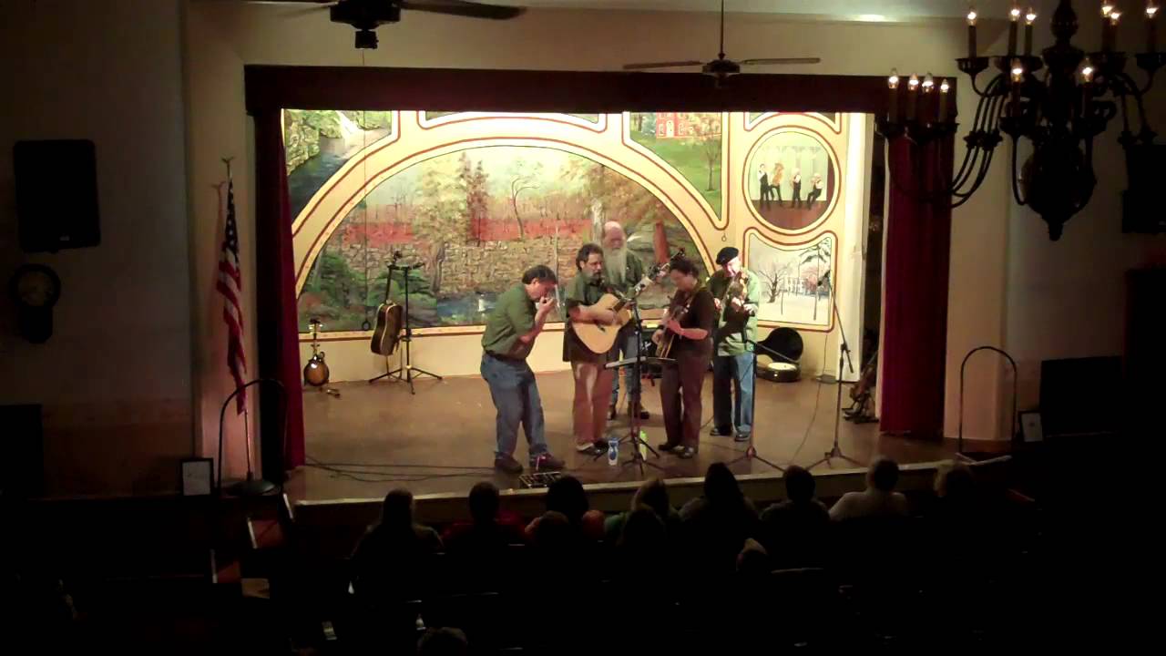 Rum River Blend - Wafaring Stranger at the Clifton Opera House