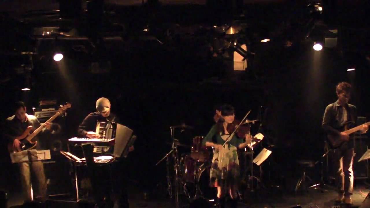 Voyage - Because of merry-go-round  8-January-2010