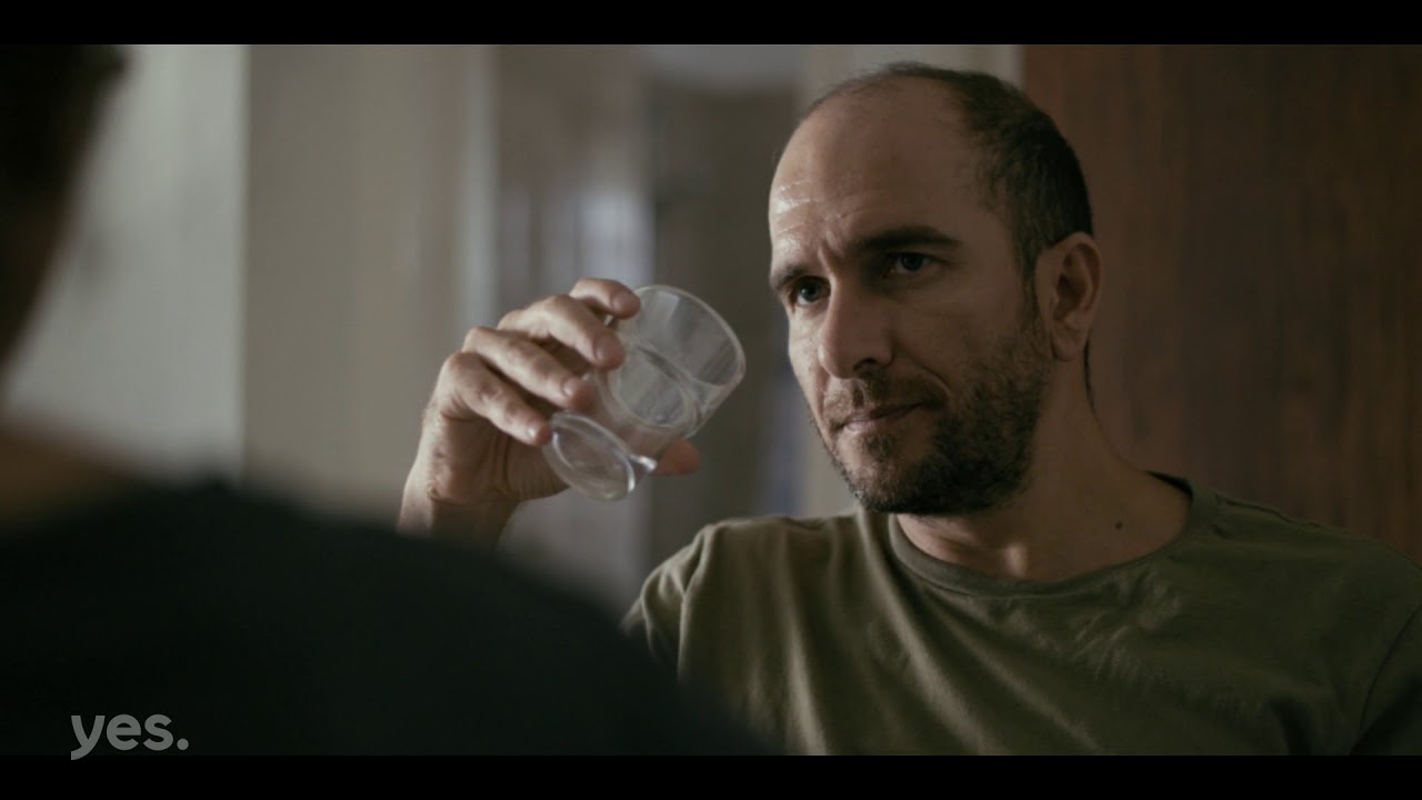 yesterday rotten tomatoes ככה זה - מכת חשמל