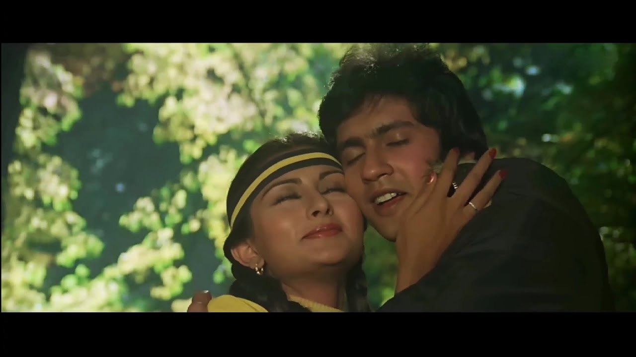 Ga Rahi Ye Zameen Ga Rahi Hai - Teri Kasam (1982) 1080p - YouTube