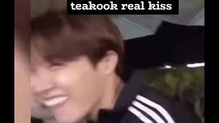 Teakook real kiss no editing teakook real kiss 💋 moment @ I love you BTS 🥰