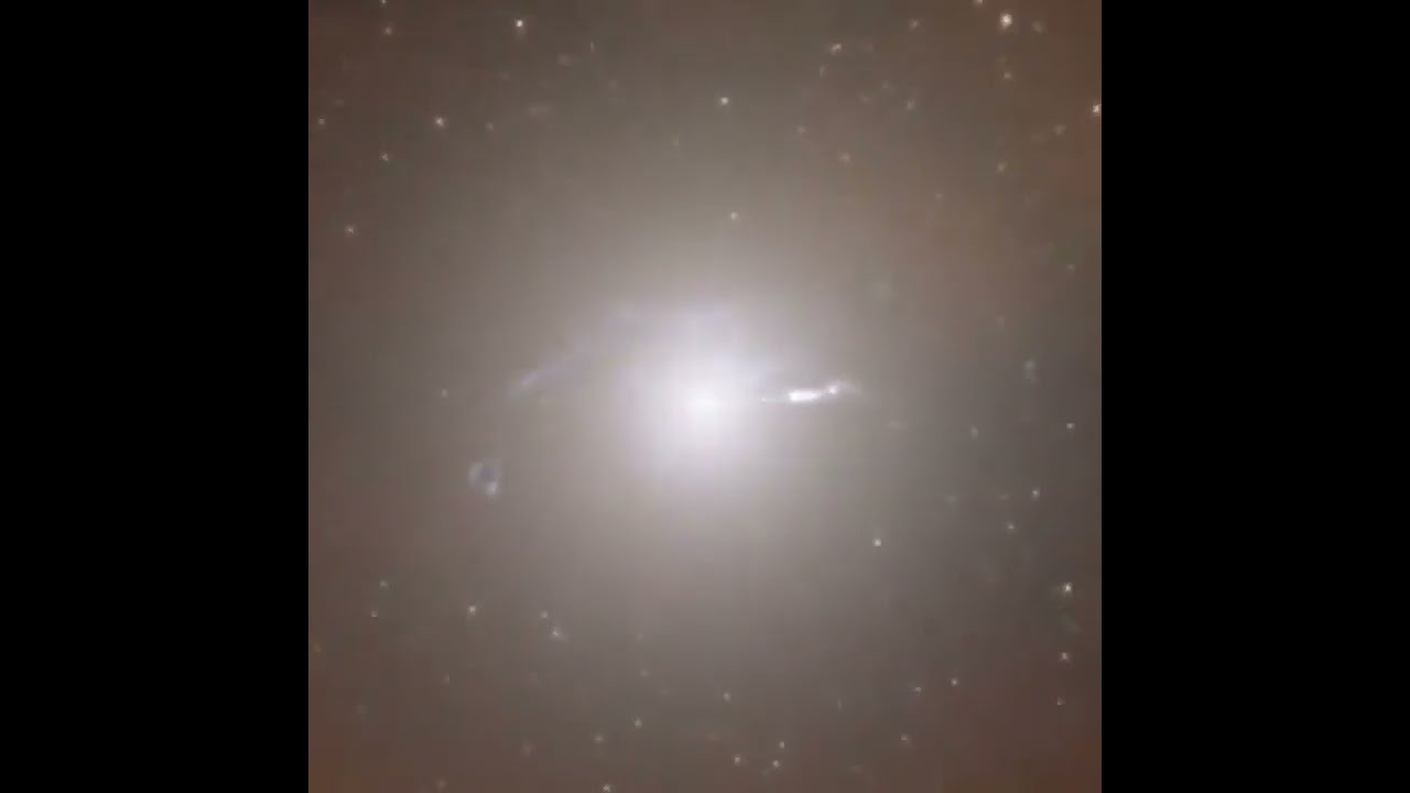 First direct image of a blackhole ejecting a very powerful jet of matter Messier  87