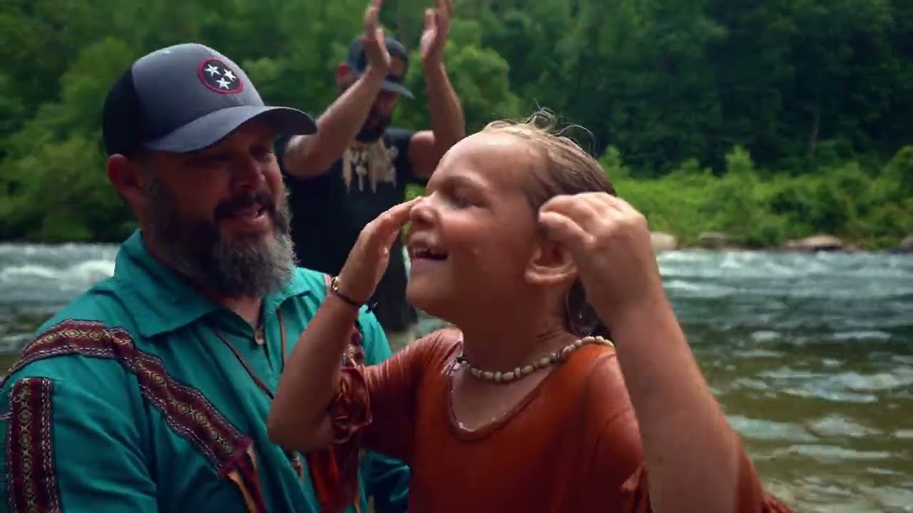 Robby Cummings - Long Long Road (Official Video)