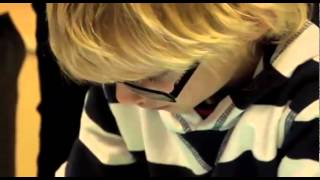 Promethean ActivTable.flv