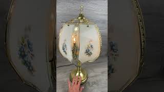 VINTAGE TOUCH ON TABLE LAMP UNDERWRITERS LABS