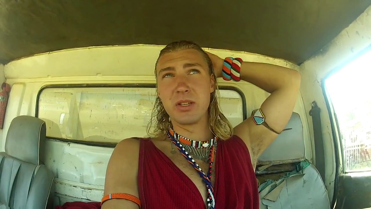 Orpul Entim: On my way to stay with "lomuran" in Mosiro for Orpul in the bush