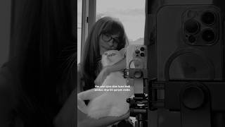 Her Şey Içine Atan Kızın Kedi Sevdası Diye Bir Gerçek Vardır.