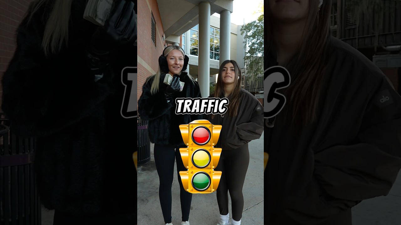 Сколько цветов на светофоре? 