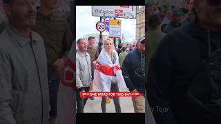 🇬🇧🏴󠁧󠁢󠁥󠁮󠁧󠁿One Word for this day #england #proud