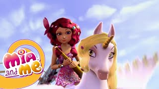 El Unicornio De Fuego  O Mundo De Mia 1  Episodio 13  Temporada 1  Mia And Me  Mia Y Yo