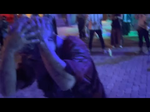 【USJ ホラーナイト】チェーンソーゾンビ達のラタタダンス【チェーンソーのようにキレキレダンス】