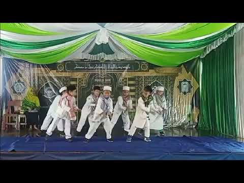 gerakan tari \"Alif Ba Ta\"