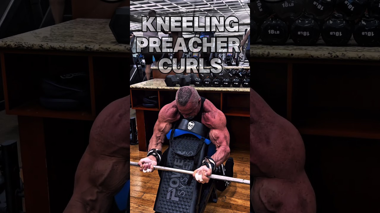 KNEELING PREACHER CURLS #biceps #workout #motivation #muscle #workouttips