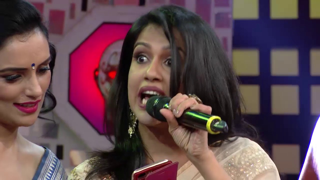 COMEDY STARS 2 628 P 25 09 17 PLAIN