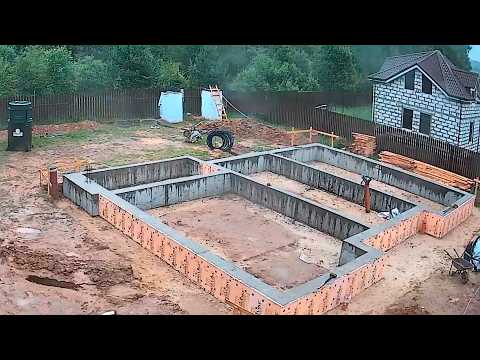 ДОМ И БАНЯ. ОТ ФУНДАМЕНТА ДО КРЫШИ ЗА 8 МИНУТ