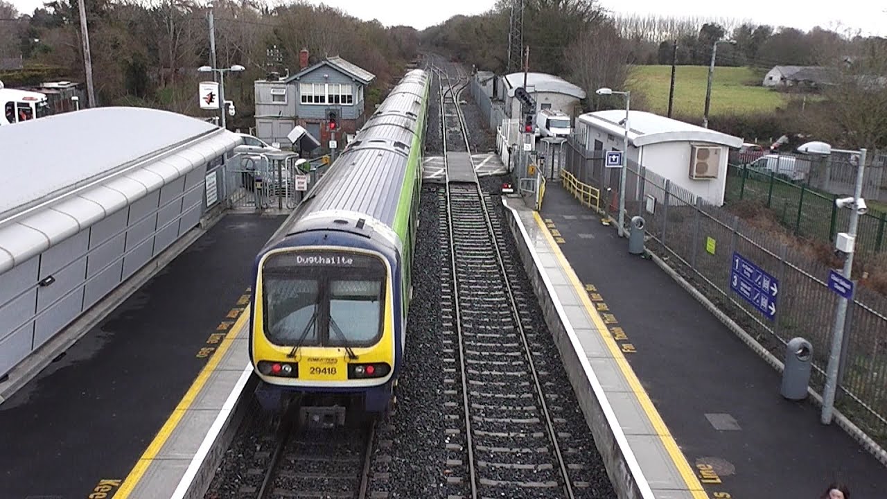 Clonsilla Railway Station - 29000 Class DMU Train number 29118
