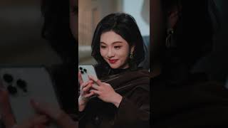 沉思❤️冰山總裁從不近女色，只為了將初吻初抱初夜都留給他暗戀十年捧在心尖上的女孩，愛得偏執又純情！見她在渣男那裡受盡委屈，他再也不忍了！歸國強勢護妻，夜夜索吻寵到小甜妻臉紅心跳！#短劇 #drama