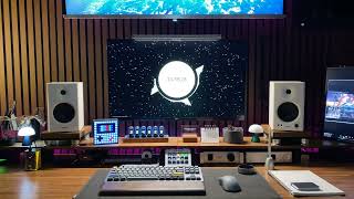 Never Ever Land T. Edifier Mr4