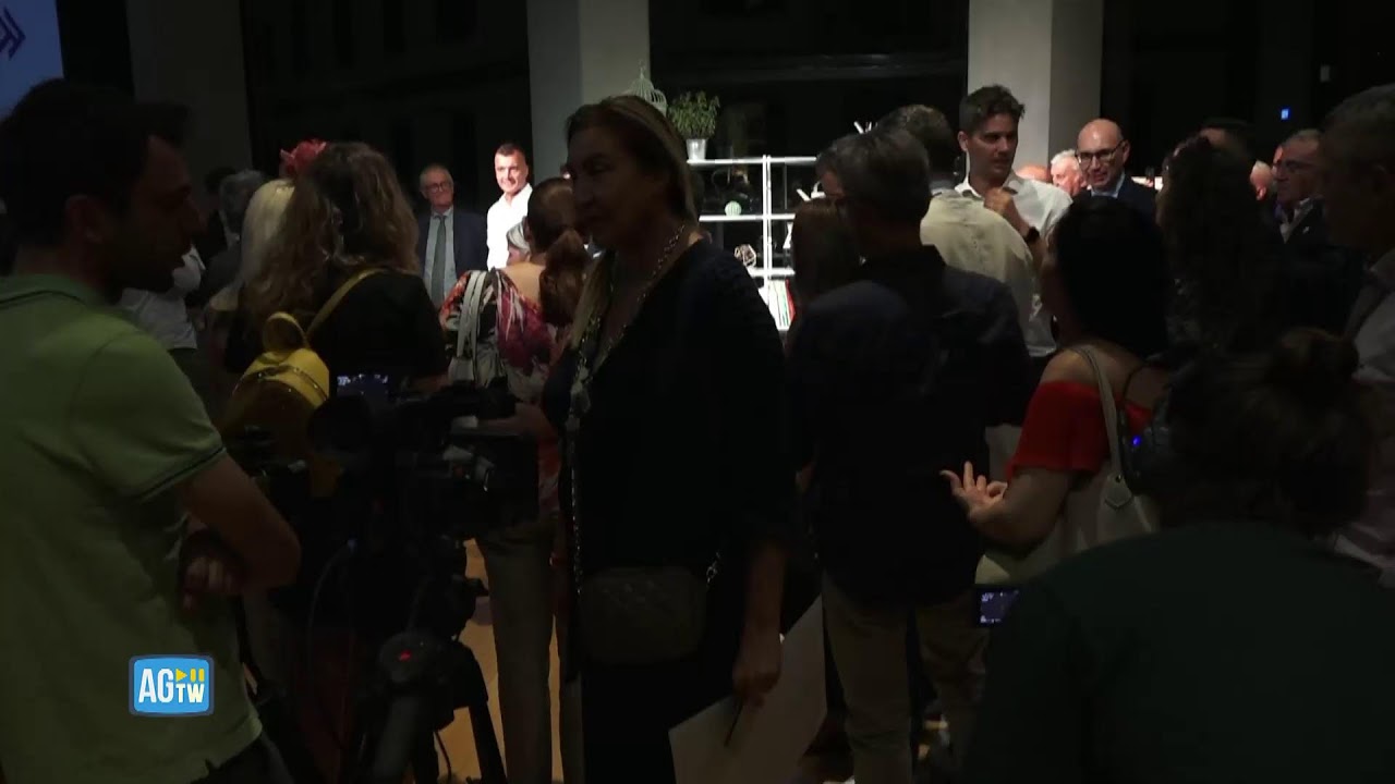 Milano, Fondazione Feltrinelli: incontro con Giuseppe Conte  [DIRETTA]