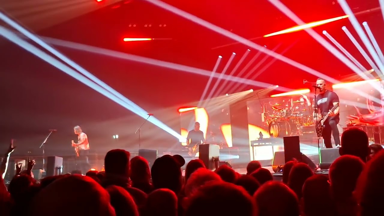 Alter Bridge - Burn It Down (Live, Hamburg, Sporthalle, 15.01.26)