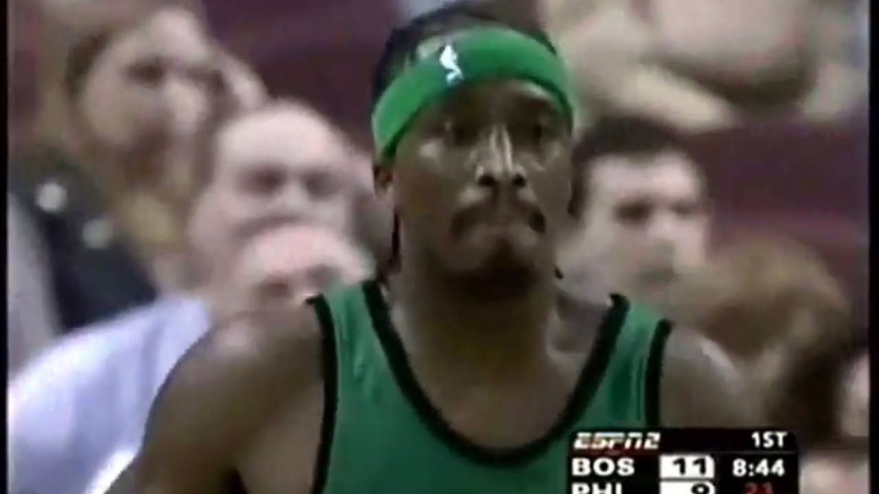 Ricky Davis Celtics 33 pts vs 76ers (2006)