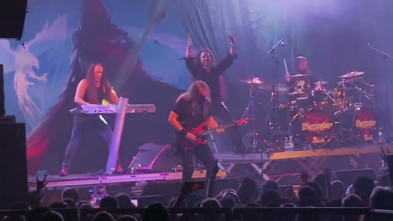 Rhapsody of Fire - Holy Thunderforce live at Live Club Trezzo sull'Adda