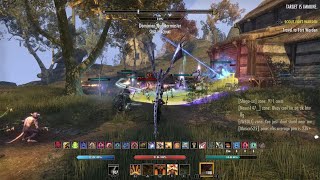 The Elder Scrolls Online lol.....us.....cheat...macro s ZOS for real kick them the f out!!!!!!!