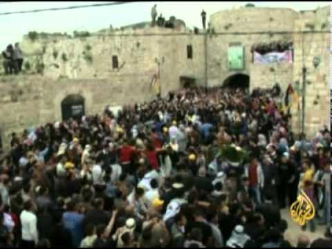 زواج في فلسطين رغم العيش في مخيمات اللاجئين