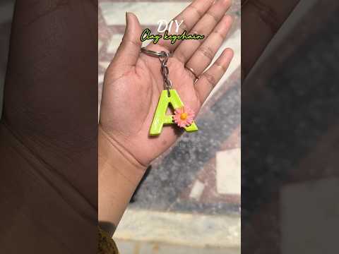 diy clay keychain #diy #shorts #shortvideo #viral #viralvideo #trending #clay #keychain #art #easy