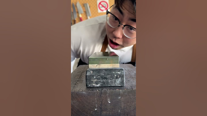Let’s sharpen a straight razor!#fyp #knife #knifesharpening #ray #knifesharpener #rui #knives