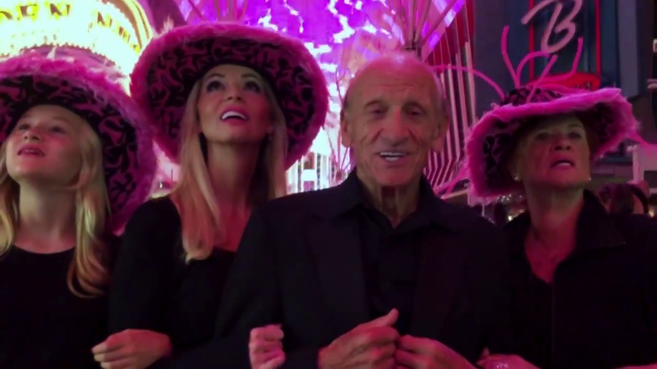 BILL CUNNINGHAM'S -  'I've Got The World on a String'