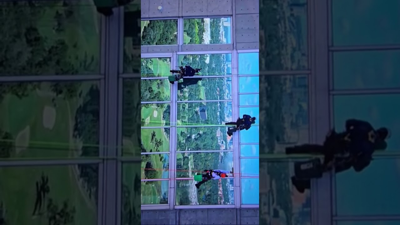 Commercial Building Window Cleaning (low resolution) Mosaic Residential North Tower Condominiums 