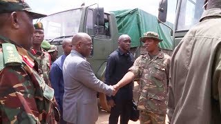 RAIS DKT. MAGUFULI AKAGUA MAGARI YA JESHI YATAKAYOTUMIKA KUSAFIRISHA KOROSHO