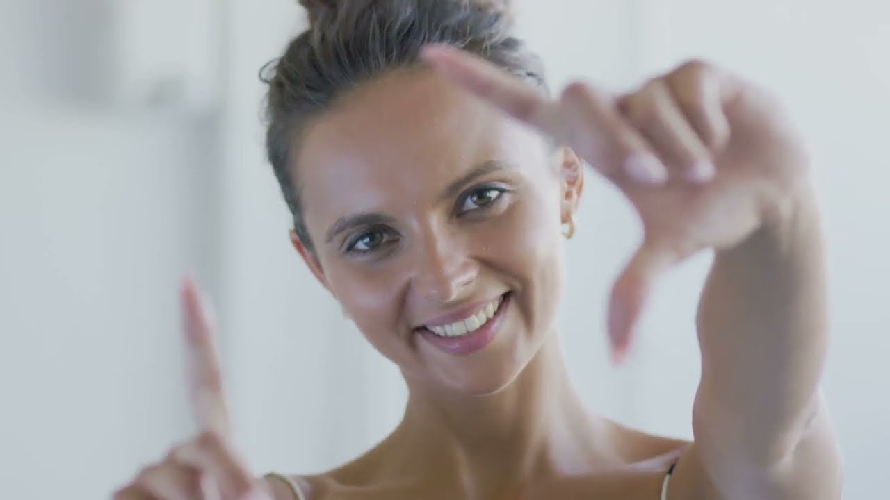 How to Embrace Your Petite Height and SHINE!